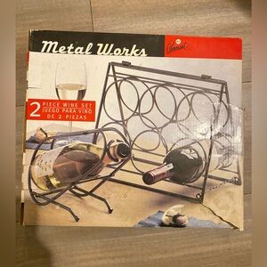 Vintage Metalworks by Paramount Brand New 2 piece wine set, gunmetal finish